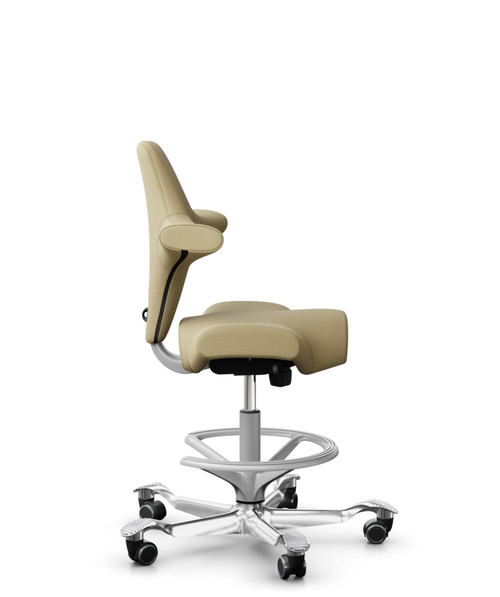 HÅG Capisco 8106 - Select (Gabriel) - Wol / Polyamide - SC62097 - Light ochre - Framekleur - Zilver - Gasveer - 265 mm (Zithoogte 53-79cm) - Vloercontact - Zachte wielen t.b.v. harde vloeren - Voetenring - Ja, in framekleur - Voetster - Ja, voetster in... - 2
