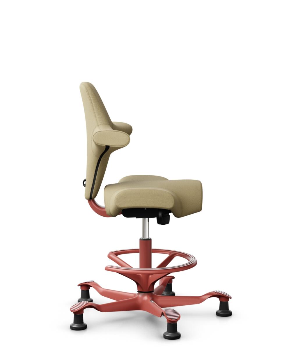 HÅG Capisco 8106 - Select (Gabriel) - Wol / Polyamide - SC62097 - Light ochre - Framekleur - Blush Rose - Gasveer - 200 mm (Zithoogte 46-64cm) - Vloercontact - Glijdoppen - Voetenring - Ja, in framekleur - Voetster - Nee, voetster in framekleur - 2