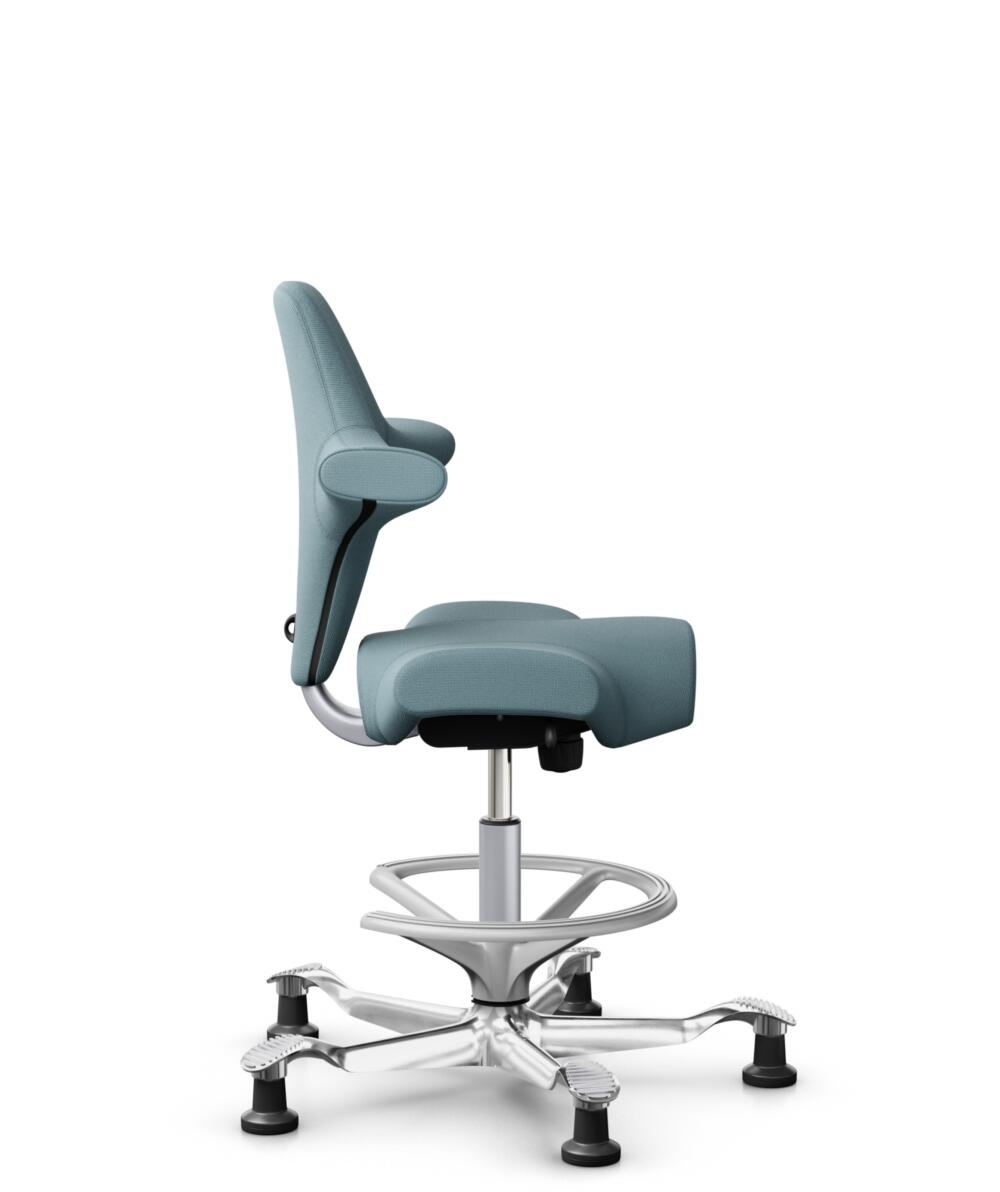 HÅG Capisco 8106 - Select (Gabriel) - Wol / Polyamide - SC67098 - Glacier blue - Framekleur - Zilver - Gasveer - 265 mm (Zithoogte 53-79cm) - Vloercontact - Glijdoppen - Voetenring - Ja, in framekleur - Voetster - Ja, voetster in gepolijst aluminium - 2