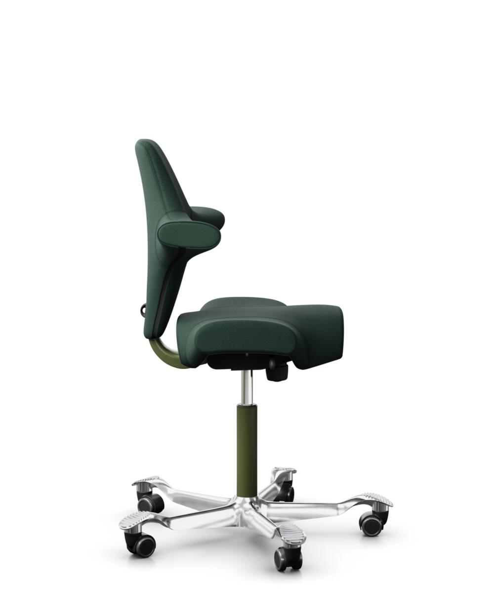 HÅG Capisco 8106 - Select (Gabriel) - Wol / Polyamide - SC68209 - Dark green - Framekleur - Moss Grey - Gasveer - 150 mm (Zithoogte 40-55cm) - Vloercontact - Zachte wielen t.b.v. harde vloeren - Voetenring - Nee, geen voetenring - Voetster - Ja, voetst... - 2