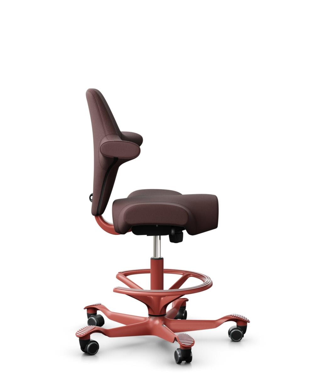 HÅG Capisco 8106 - Select (Gabriel) - Wol / Polyamide - SC61186 - Chestnut - Framekleur - Blush Rose - Gasveer - 200 mm (Zithoogte 46-64cm) - Vloercontact - Harde wielen t.b.v. zachte vloeren - Voetenring - Ja, in framekleur - Voetster - Nee, voetster ... - 2