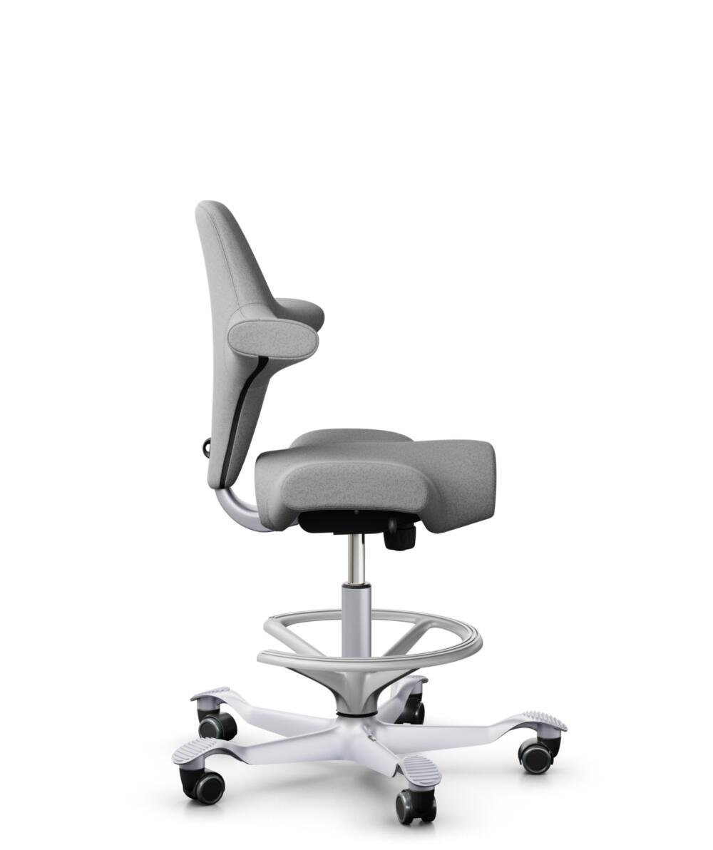 HÅG Capisco 8106 - Capture (Gabriel) - Wol / Polyamide - CPT4102 - Light grey - Framekleur - Zilver - Gasveer - 200 mm (Zithoogte 46-64cm) - Vloercontact - Zachte wielen t.b.v. harde vloeren - Voetenring - Ja, in framekleur - Voetster - Nee, voetster i... - 2