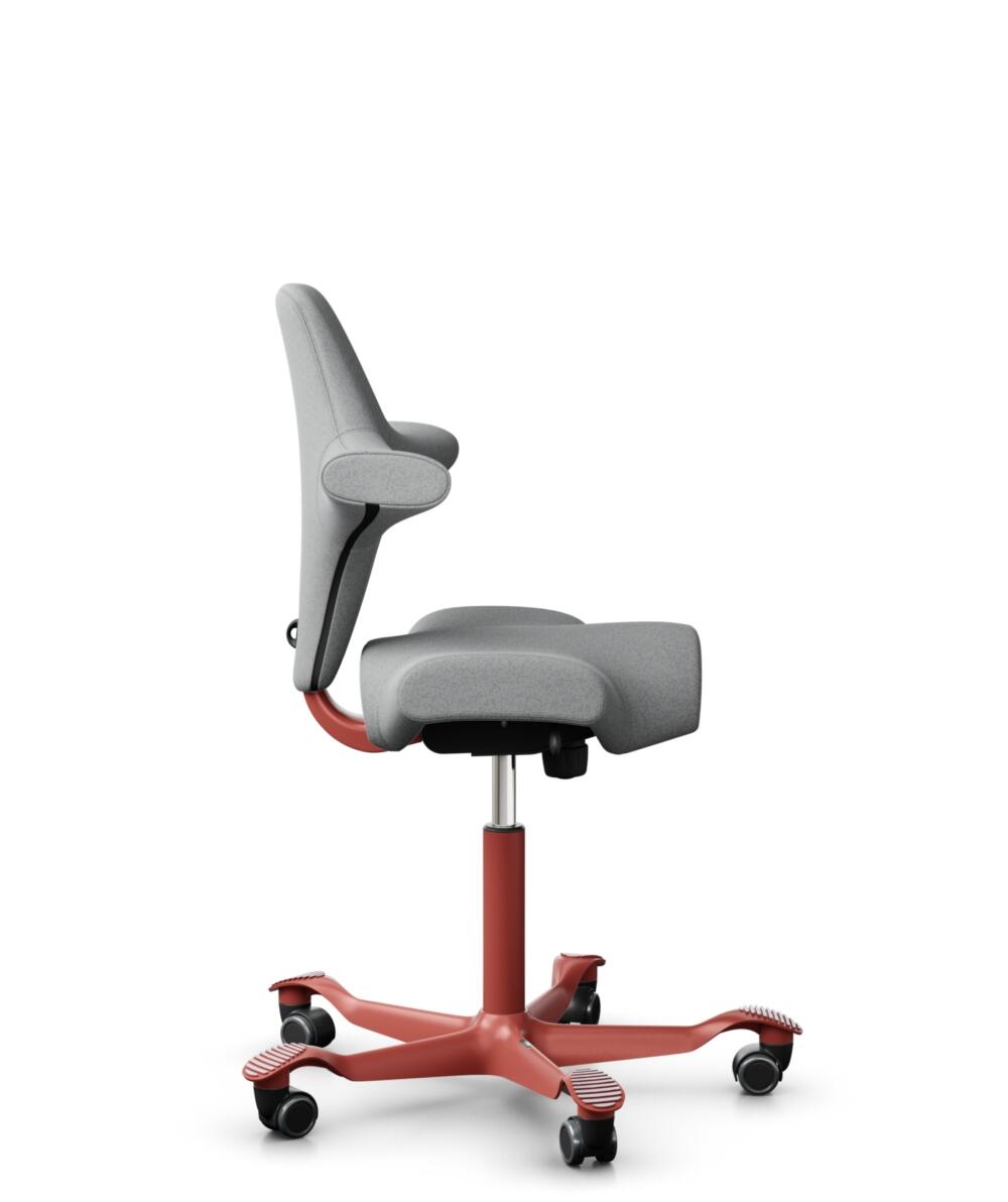 HÅG Capisco 8106 - Capture (Gabriel) - Wol / Polyamide - CPT4102 - Light grey - Framekleur - Blush Rose - Gasveer - 150 mm (Zithoogte 40-55cm) - Vloercontact - Zachte wielen t.b.v. harde vloeren - Voetenring - Nee, geen voetenring - Voetster - Nee, voe... - 2