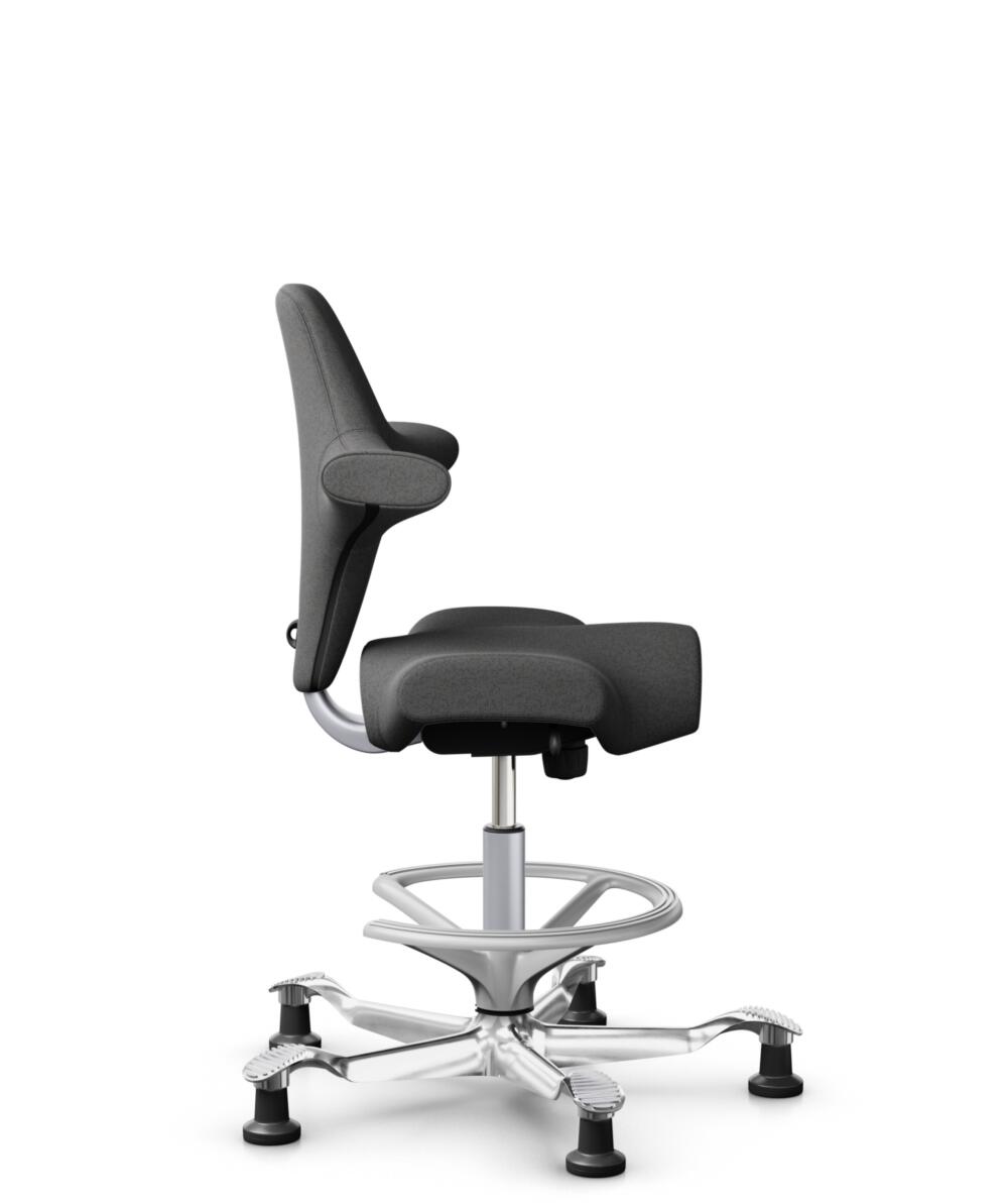 HÅG Capisco 8106 - Capture (Gabriel) - Wol / Polyamide - CPT4601 - Dark grey - Framekleur - Zilver - Gasveer - 200 mm (Zithoogte 46-64cm) - Vloercontact - Glijdoppen - Voetenring - Ja, in framekleur - Voetster - Ja, voetster in gepolijst aluminium - 2