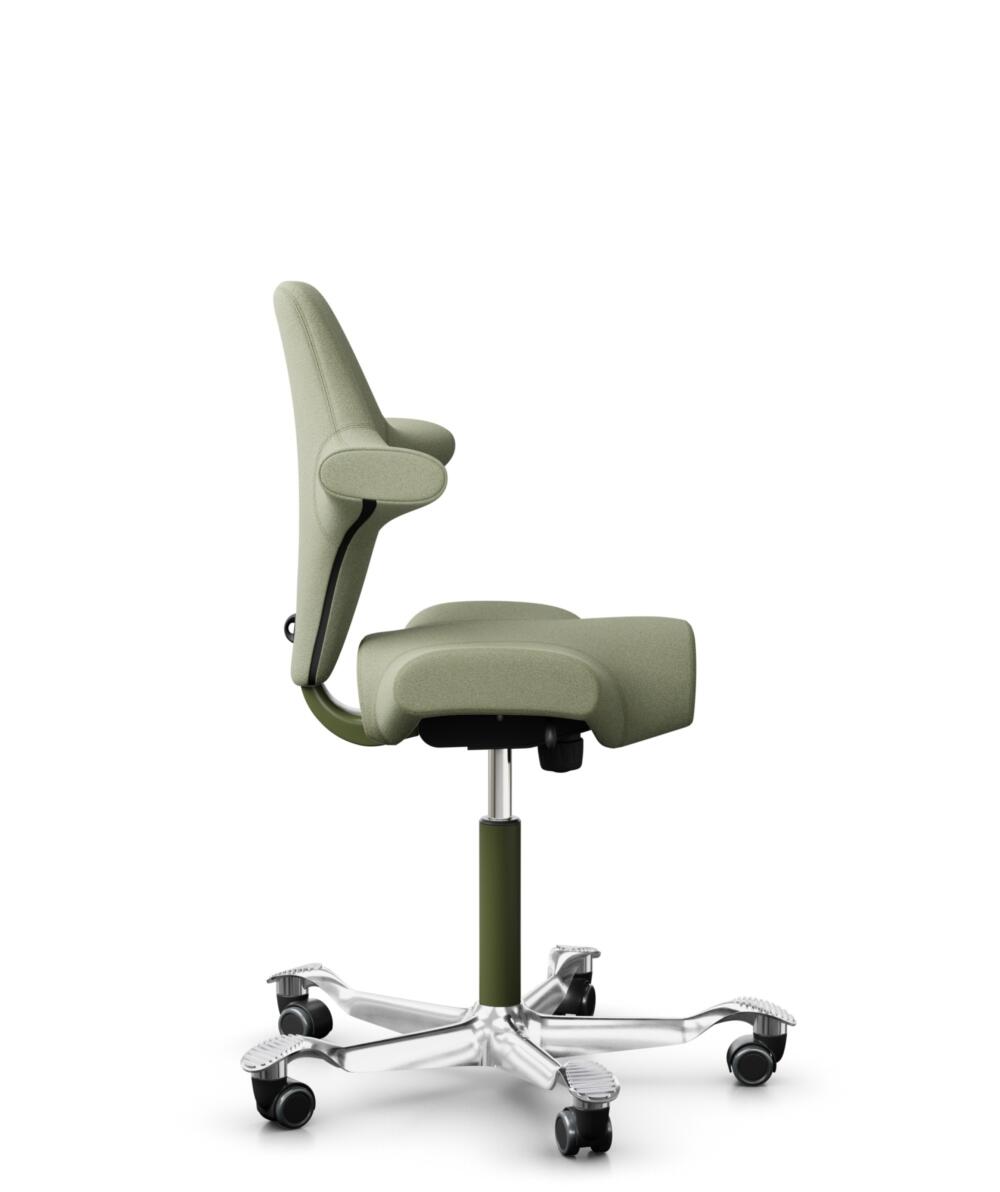 HÅG Capisco 8106 - Capture (Gabriel) - Wol / Polyamide - CPT5101 - Green-grey - Framekleur - Moss Grey - Gasveer - 265 mm (Zithoogte 53-79cm) - Vloercontact - Harde wielen t.b.v. zachte vloeren - Voetenring - Nee, geen voetenring - Voetster - Ja, voets... - 2