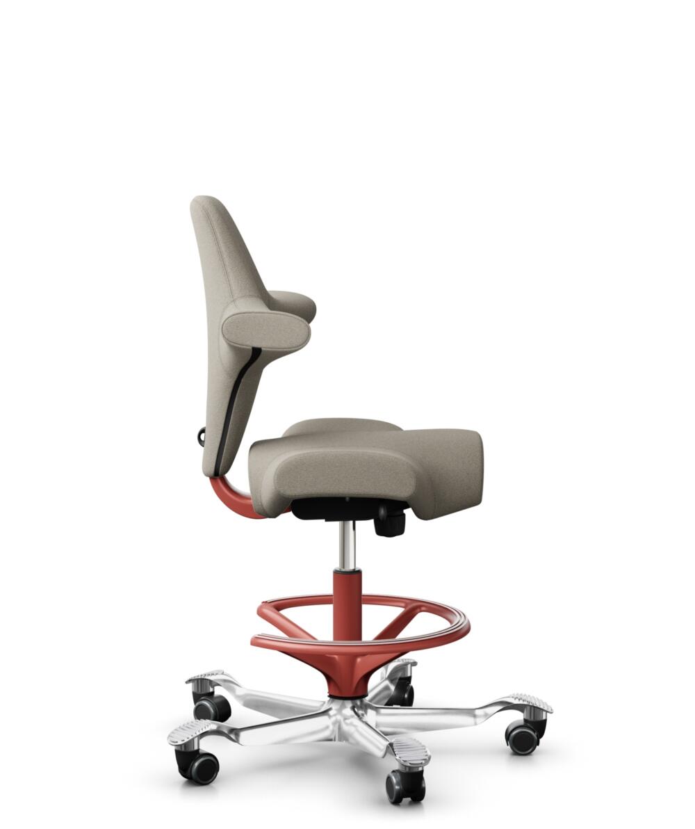 HÅG Capisco 8106 - Capture (Gabriel) - Wol / Polyamide - CPT5103 - Light beige - Framekleur - Blush Rose - Gasveer - 265 mm (Zithoogte 53-79cm) - Vloercontact - Harde wielen t.b.v. zachte vloeren - Voetenring - Ja, in framekleur - Voetster - Ja, voetst... - 2