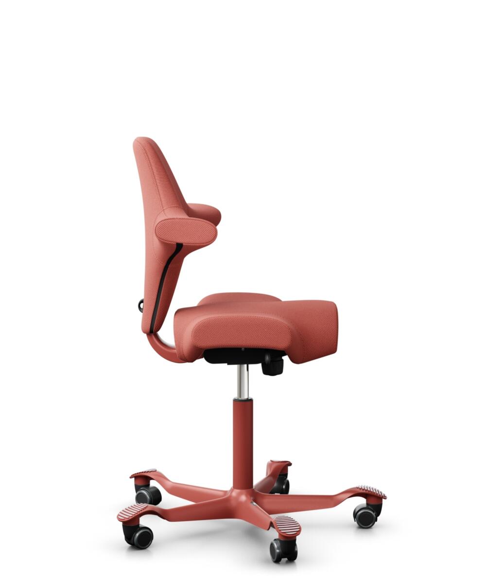 HÅG Capisco 8106 - Oceanic (Camira) - Gerecycled Polyester - OCI012 - Orange-red - Framekleur - Blush Rose - Gasveer - 200 mm (Zithoogte 46-64cm) - Vloercontact - Zachte wielen t.b.v. harde vloeren - Voetenring - Nee, geen voetenring - Voetster - Nee, ... - 2