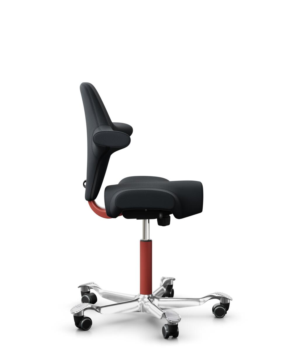 HÅG Capisco 8106 - Oceanic (Camira) - Gerecycled Polyester - OCI001 - Black - Framekleur - Blush Rose - Gasveer - 150 mm (Zithoogte 40-55cm) - Vloercontact - Zachte wielen t.b.v. harde vloeren - Voetenring - Nee, geen voetenring - Voetster - Ja, voetst... - 2