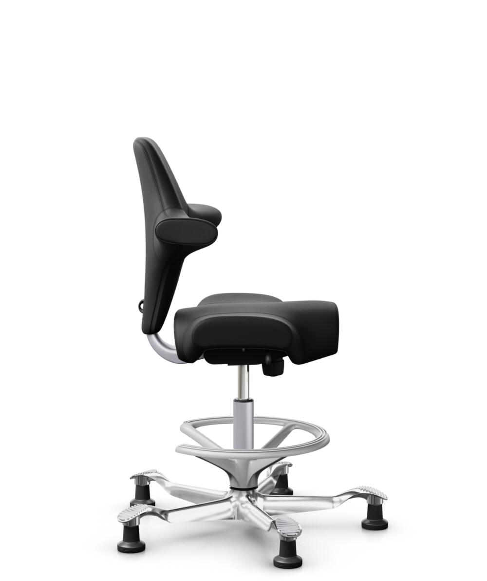 HÅG Capisco 8106 - Illusion 3.0 (Nevotex) - Polyurethaan Kunstleer - ILU3110 - Black - Framekleur - Zilver - Gasveer - 265 mm (Zithoogte 53-79cm) - Vloercontact - Glijdoppen - Voetenring - Ja, in framekleur - Voetster - Ja, voetster in gepolijst aluminium - 2