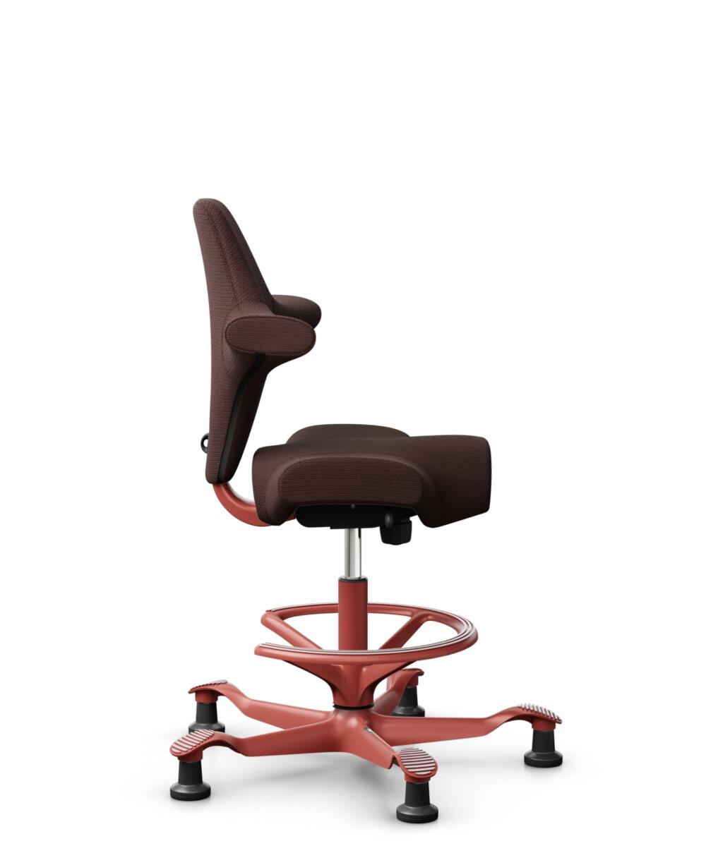 HÅG Capisco 8106 - Sirdal (GU) - Wol - SRD480 - Chestnut - Framekleur - Blush Rose - Gasveer - 265 mm (Zithoogte 53-79cm) - Vloercontact - Glijdoppen - Voetenring - Ja, in framekleur - Voetster - Nee, voetster in framekleur - 2
