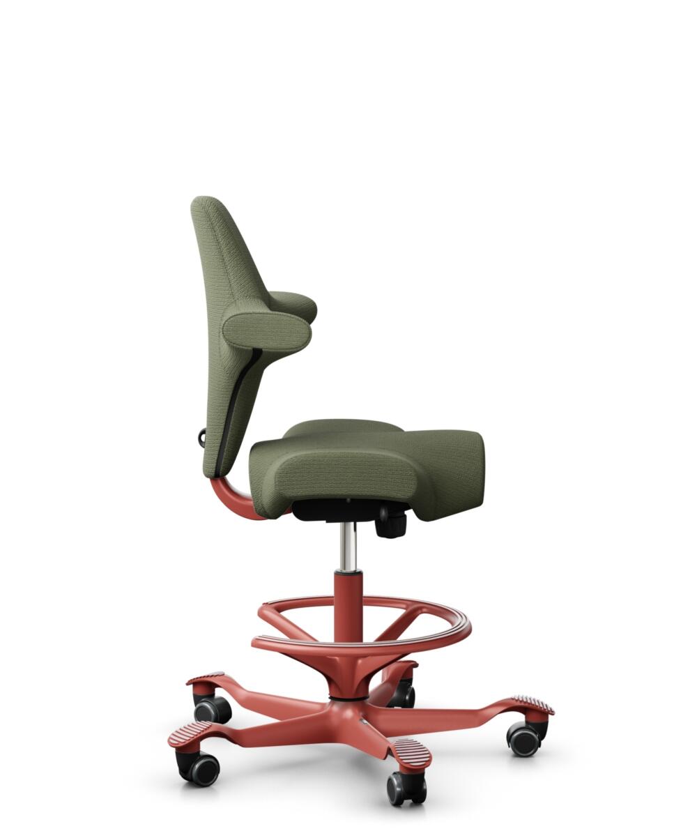 HÅG Capisco 8106 - Sirdal (GU) - Wol - SRD960 - Green - Framekleur - Blush Rose - Gasveer - 200 mm (Zithoogte 46-64cm) - Vloercontact - Zachte wielen t.b.v. harde vloeren - Voetenring - Ja, in framekleur - Voetster - Nee, voetster in framekleur - 2