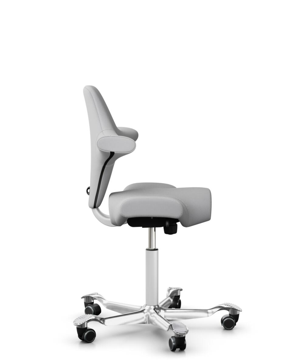 HÅG Capisco 8106 - Steelcut Trio 3 (Kvadrat) - Wol / Polyamide - STT133 - Light grey - Framekleur - Wit - Gasveer - 265 mm (Zithoogte 53-79cm) - Vloercontact - Zachte wielen t.b.v. harde vloeren - Voetenring - Nee, geen voetenring - Voetster - Ja, voet... - 2