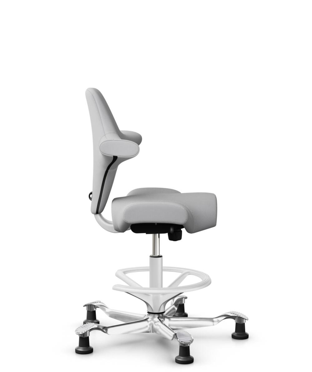 HÅG Capisco 8106 - Steelcut Trio 3 (Kvadrat) - Wol / Polyamide - STT133 - Light grey - Framekleur - Wit - Gasveer - 265 mm (Zithoogte 53-79cm) - Vloercontact - Glijdoppen - Voetenring - Ja, in framekleur - Voetster - Ja, voetster in gepolijst aluminium - 2