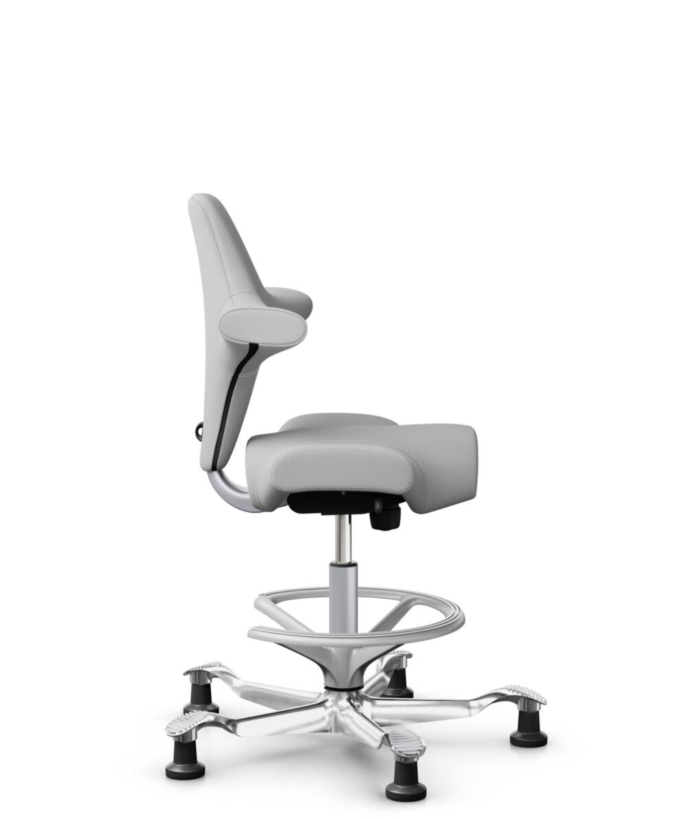 HÅG Capisco 8106 - Steelcut Trio 3 (Kvadrat) - Wol / Polyamide - STT133 - Light grey - Framekleur - Zilver - Gasveer - 265 mm (Zithoogte 53-79cm) - Vloercontact - Glijdoppen - Voetenring - Ja, in framekleur - Voetster - Ja, voetster in gepolijst aluminium - 2