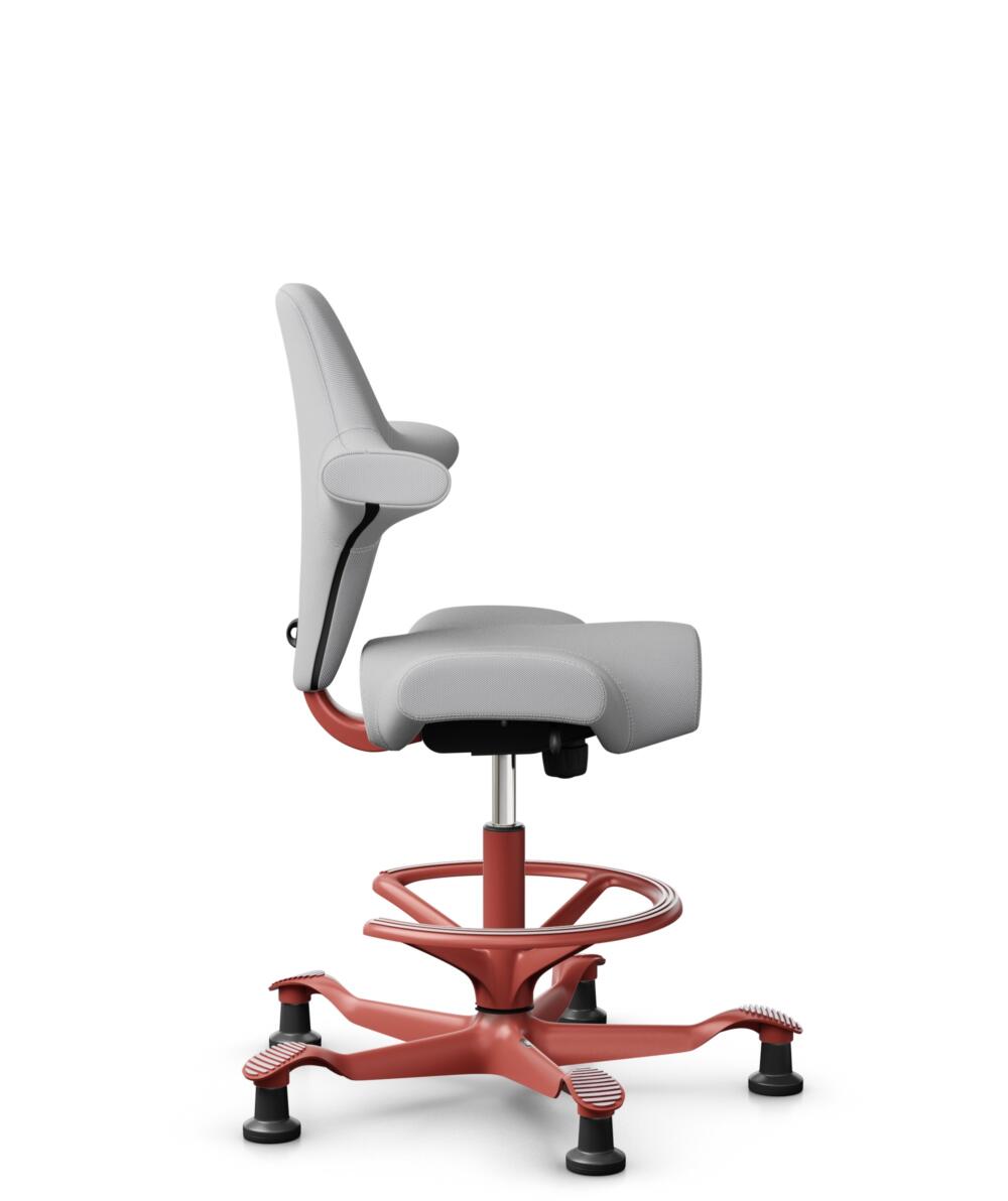 HÅG Capisco 8106 - Steelcut Trio 3 (Kvadrat) - Wol / Polyamide - STT133 - Light grey - Framekleur - Blush Rose - Gasveer - 200 mm (Zithoogte 46-64cm) - Vloercontact - Glijdoppen - Voetenring - Ja, in framekleur - Voetster - Nee, voetster in framekleur - 2
