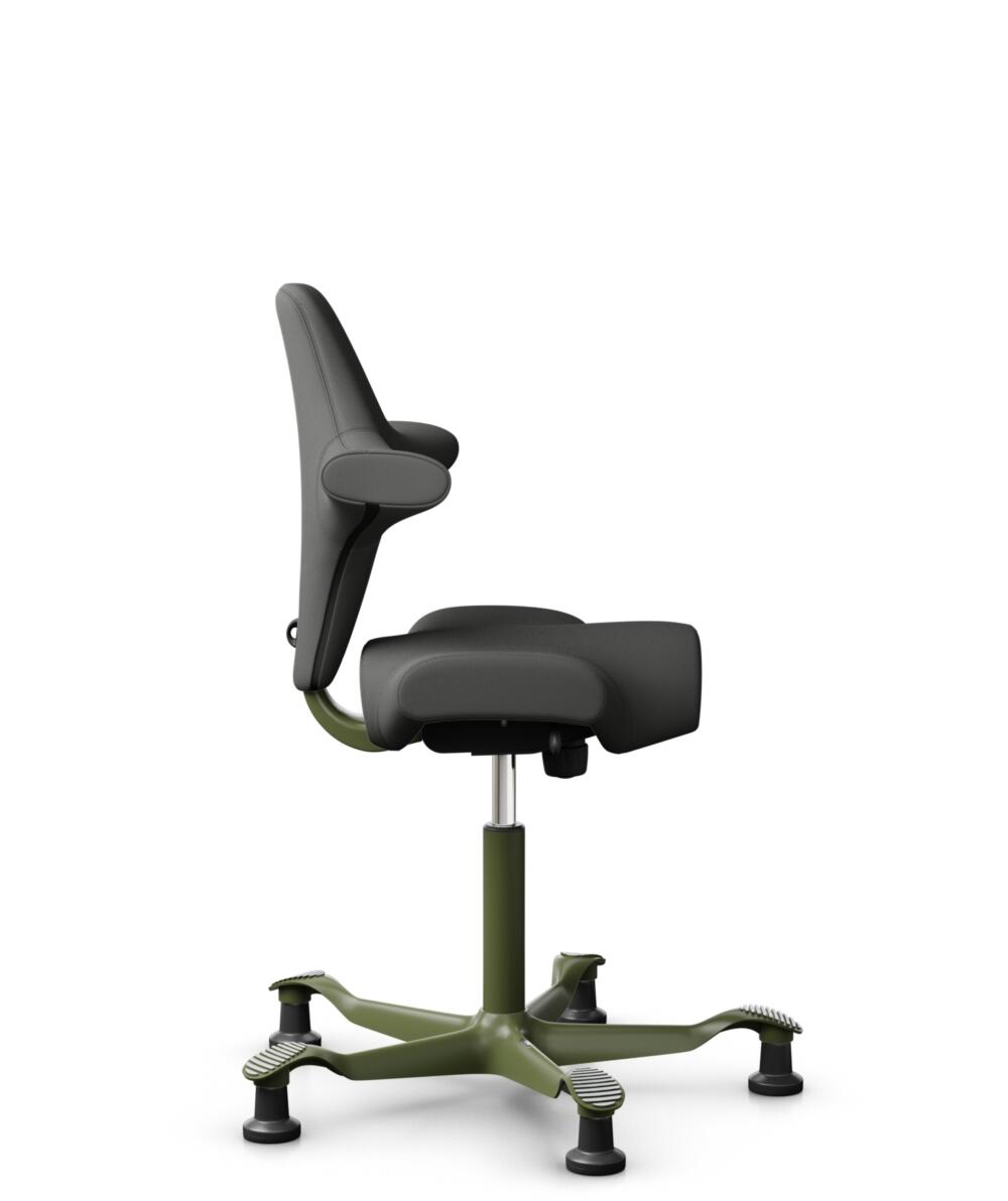HÅG Capisco 8106 - Steelcut Trio 3 (Kvadrat) - Wol / Polyamide - STT383 - Charcoal - Framekleur - Moss Grey - Gasveer - 265 mm (Zithoogte 53-79cm) - Vloercontact - Glijdoppen - Voetenring - Nee, geen voetenring - Voetster - Nee, voetster in framekleur - 2