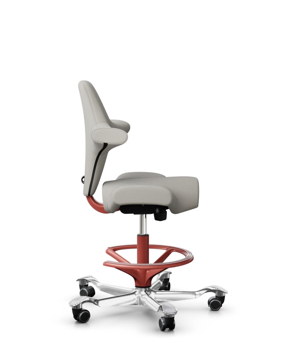 HÅG Capisco 8106 - Steelcut Trio 3 (Kvadrat) - Wol / Polyamide - STT213 - Light beige - Framekleur - Blush Rose - Gasveer - 200 mm (Zithoogte 46-64cm) - Vloercontact - Zachte wielen t.b.v. harde vloeren - Voetenring - Ja, in framekleur - Voetster - Ja,... - 2