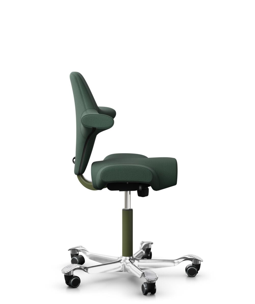 HÅG Capisco 8106 - Steelcut Trio 3 (Kvadrat) - Wol / Polyamide - STT966 - Brown grey - Framekleur - Moss Grey - Gasveer - 200 mm (Zithoogte 46-64cm) - Vloercontact - Zachte wielen t.b.v. harde vloeren - Voetenring - Nee, geen voetenring - Voetster - Ja... - 2