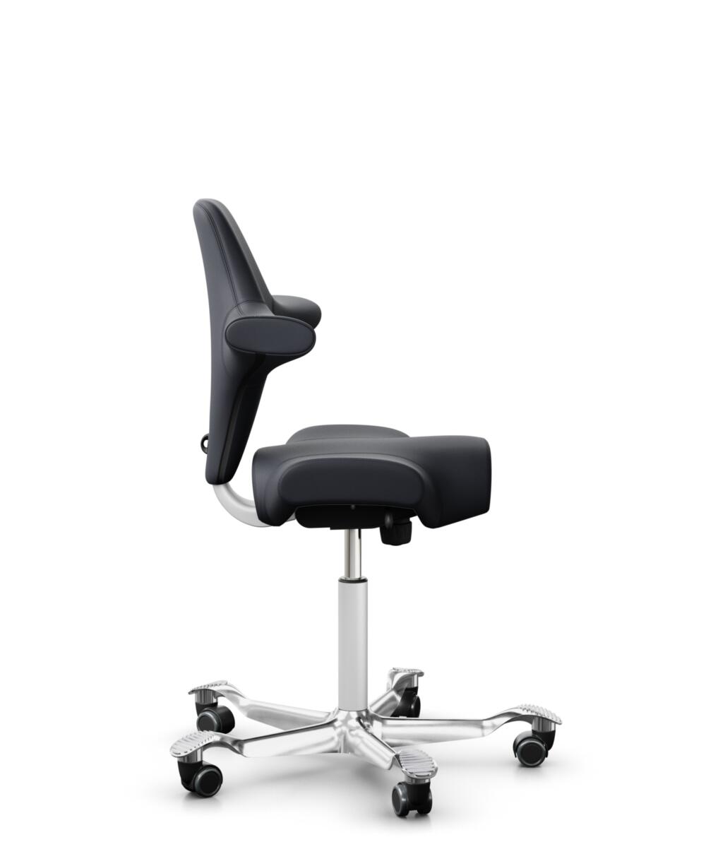HÅG Capisco 8106 - Paloma Soft (Wollsdorf) - Semi-aniline Leder - PL55185 Charcoal - Framekleur - Wit - Gasveer - 265 mm (Zithoogte 53-79cm) - Vloercontact - Zachte wielen t.b.v. harde vloeren - Voetenring - Nee, geen voetenring - Voetster - Ja, voetst... - 3