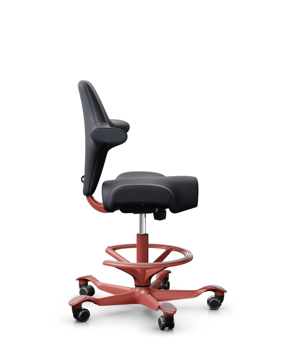 HÅG Capisco 8106 - Paloma Soft (Wollsdorf) - Semi-aniline Leder - PL55185 Charcoal - Framekleur - Blush Rose - Gasveer - 200 mm (Zithoogte 46-64cm) - Vloercontact - Harde wielen t.b.v. zachte vloeren - Voetenring - Ja, in framekleur - Voetster - Nee, v... - 2