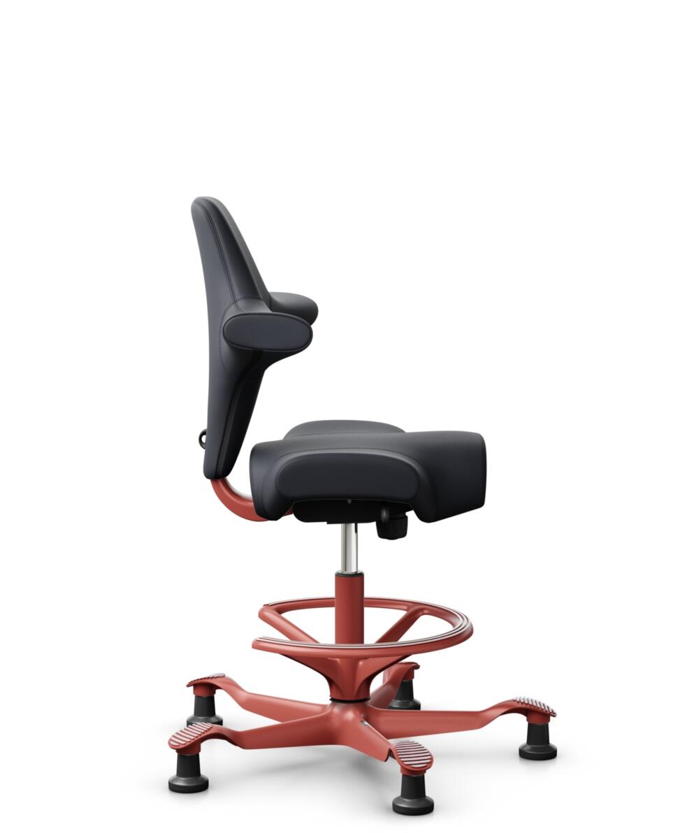 HÅG Capisco 8106 - Paloma Soft (Wollsdorf) - Semi-aniline Leder - PL55185 Charcoal - Framekleur - Blush Rose - Gasveer - 200 mm (Zithoogte 46-64cm) - Vloercontact - Glijdoppen - Voetenring - Ja, in framekleur - Voetster - Nee, voetster in framekleur - 3
