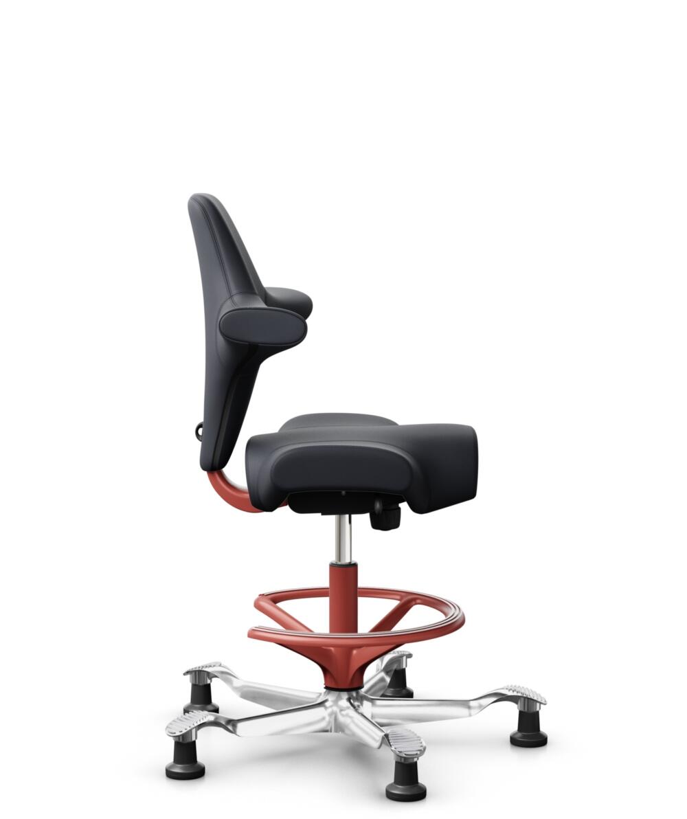 HÅG Capisco 8106 - Paloma Soft (Wollsdorf) - Semi-aniline Leder - PL55185 Charcoal - Framekleur - Blush Rose - Gasveer - 265 mm (Zithoogte 53-79cm) - Vloercontact - Glijdoppen - Voetenring - Ja, in framekleur - Voetster - Ja, voetster in gepolijst alum... - 1