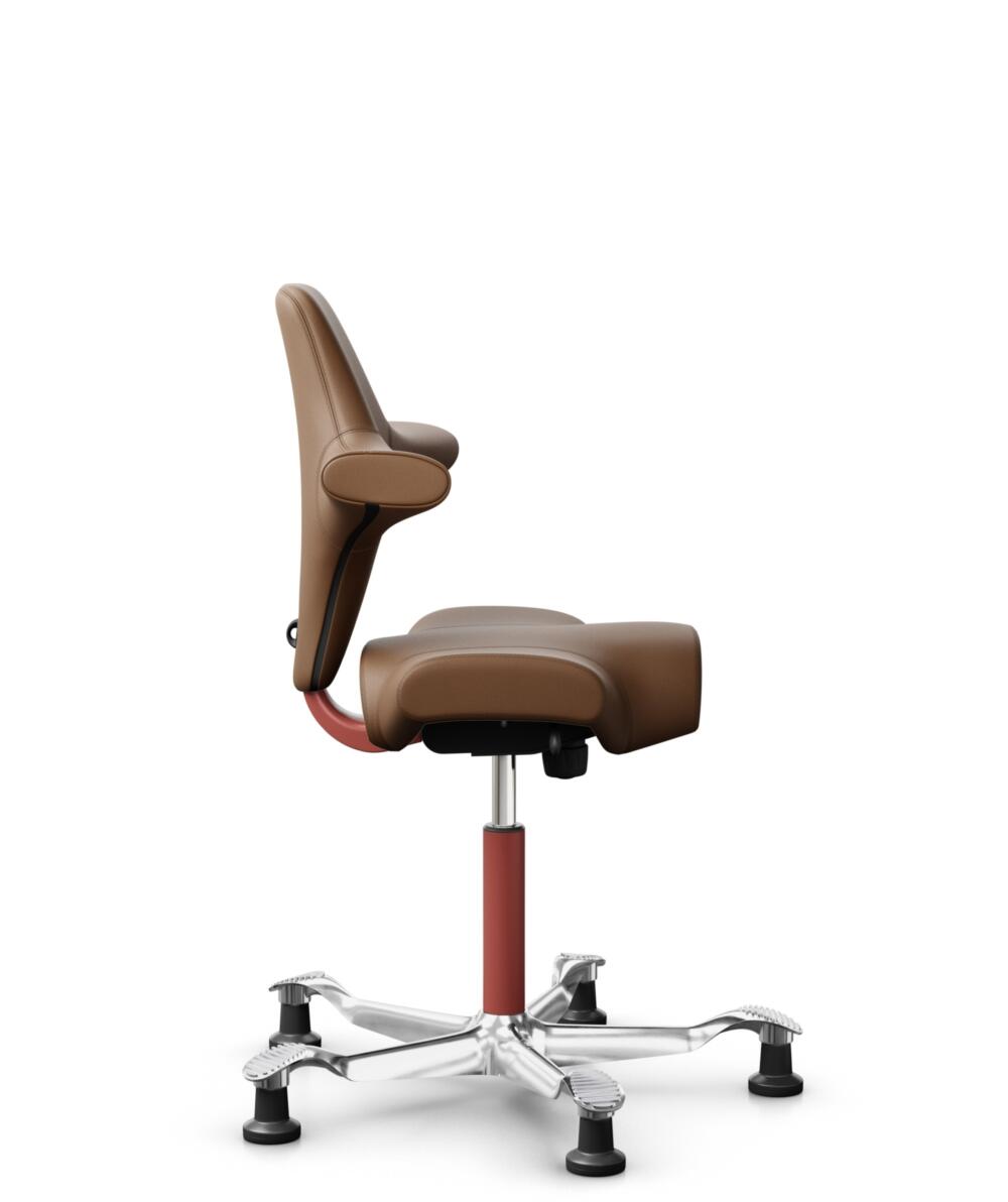 HÅG Capisco 8106 - Paloma Soft (Wollsdorf) - Semi-aniline Leder - PL05429 Cognac - Framekleur - Blush Rose - Gasveer - 150 mm (Zithoogte 40-55cm) - Vloercontact - Glijdoppen - Voetenring - Nee, geen voetenring - Voetster - Ja, voetster in gepolijst alu... - 2