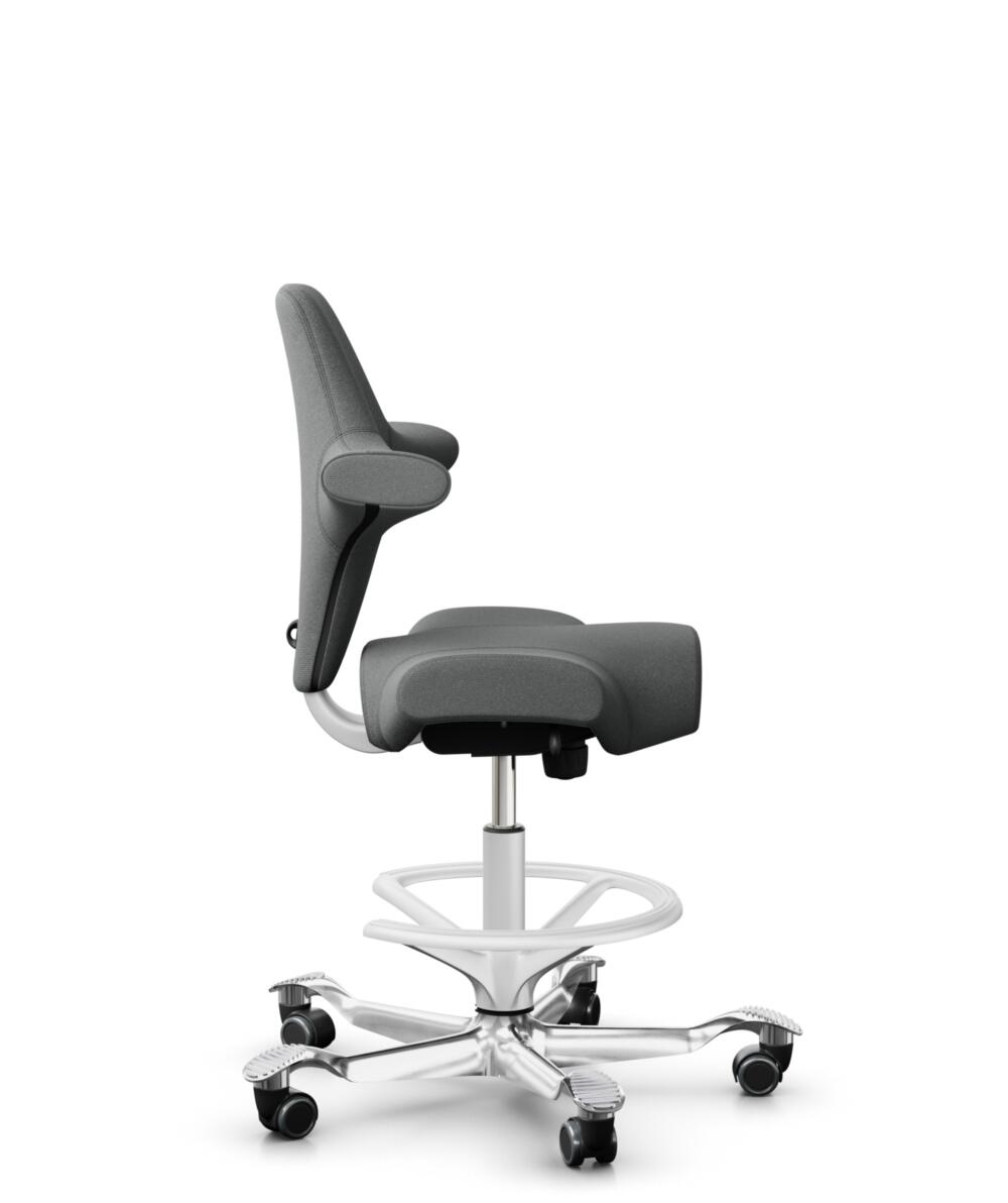 HÅG Capisco 8106 - Cura Loop (Gabriel) - Gerecycled Polyester - CLP60109 - Grey - Framekleur - Wit - Gasveer - 200 mm (Zithoogte 46-64cm) - Vloercontact - Harde wielen t.b.v. zachte vloeren - Voetenring - Ja, in framekleur - Voetster - Ja, voetster in ... - 2