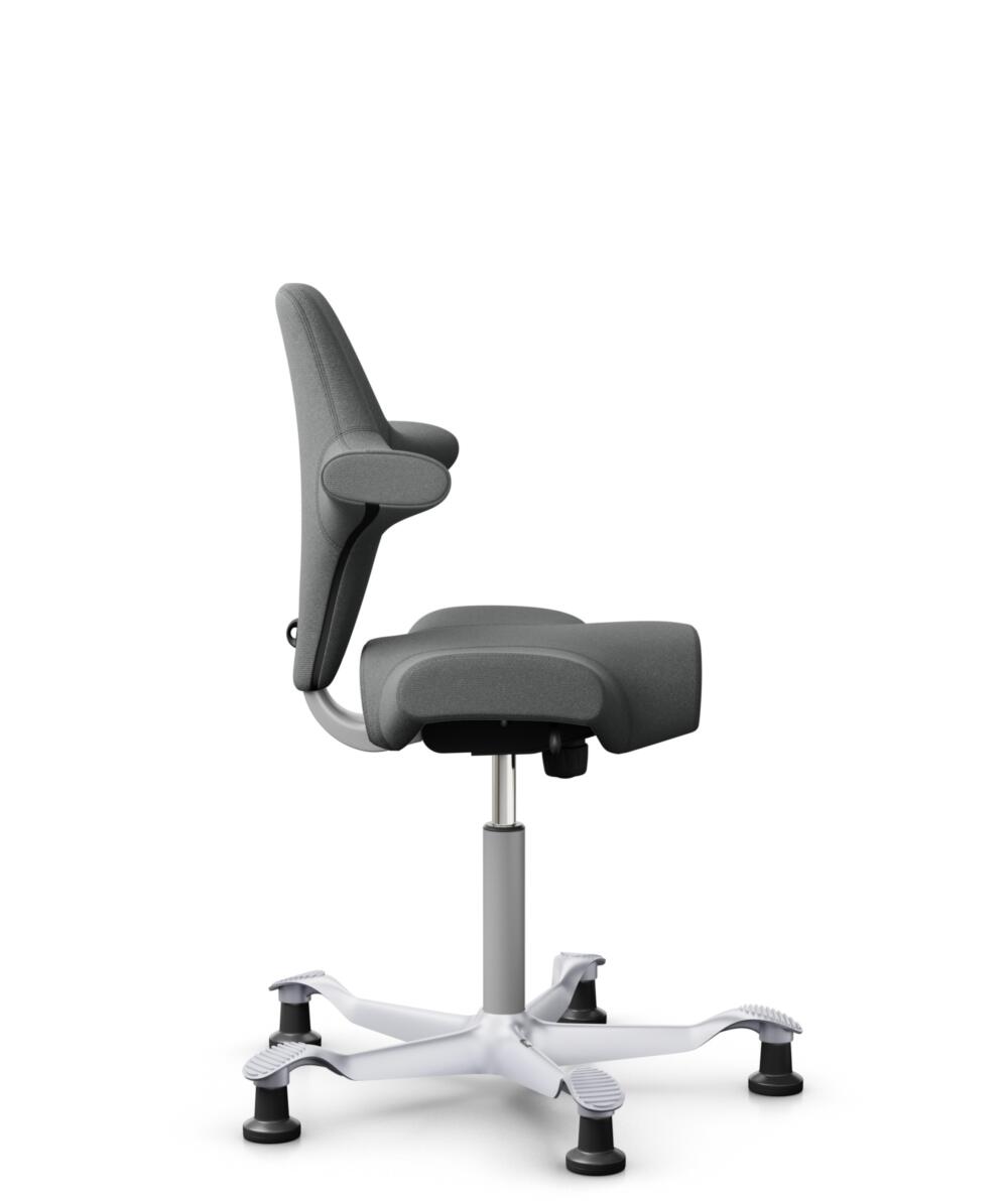 HÅG Capisco 8106 - Cura Loop (Gabriel) - Gerecycled Polyester - CLP60109 - Grey - Framekleur - Zilver - Gasveer - 265 mm (Zithoogte 53-79cm) - Vloercontact - Glijdoppen - Voetenring - Nee, geen voetenring - Voetster - Nee, voetster in framekleur - 2