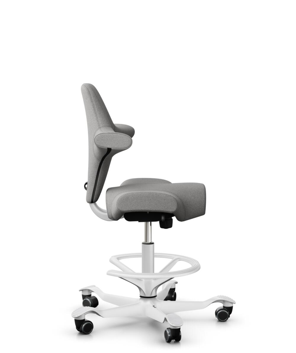 HÅG Capisco 8106 - Cura Loop (Gabriel) - Gerecycled Polyester - CLP60110 Light grey - Framekleur - Wit - Gasveer - 265 mm (Zithoogte 53-79cm) - Vloercontact - Zachte wielen t.b.v. harde vloeren - Voetenring - Ja, in framekleur - Voetster - Nee, voetste... - 2