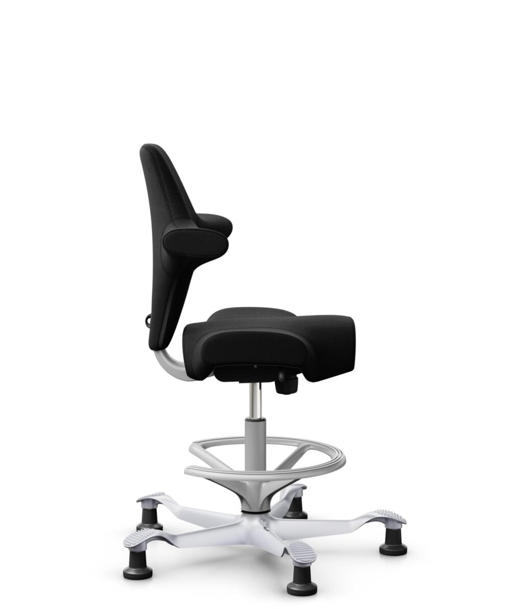 HÅG Capisco 8106 - Cura Loop (Gabriel) - Gerecycled Polyester - CLP60999 Black - Framekleur - Zilver - Gasveer - 200 mm (Zithoogte 46-64cm) - Vloercontact - Glijdoppen - Voetenring - Ja, in framekleur - Voetster - Nee, voetster in framekleur - 2