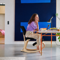 Variér Variable Balans PLUS Kniestoel met Rugleuning – Naturel/Zwart thumbnail