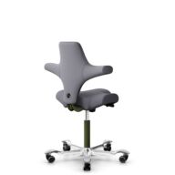 HÅG Capisco 8106 - Xtreme (Camira) - Polyester recyclé - EXR081 - Grey - Moss Grey - 200 mm (hauteur d’assise 46–64 cm) - Roues souples pour sols durs thumbnail