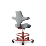 HÅG Capisco 8106 - Select (Gabriel) - Laine / Polyamide - SC60131 - Light ash grey - Blush Rose - 265 mm (hauteur d’assise 53–79 cm) - Roues souples pour sols durs thumbnail