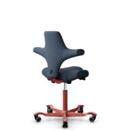 HÅG Capisco 8106 - Capture (Gabriel) - Laine / Polyamide - CPT6001 - Dark blue - Blush Rose - 200 mm (hauteur d’assise 46–64 cm) - Roues souples pour sols durs thumbnail