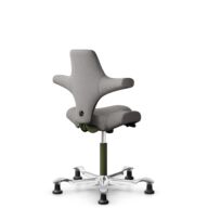 HÅG Capisco 8106 - Oceanic (Camira) - Polyester recyclé - OCI008 - Warm grey - Moss Grey - 150 mm (hauteur d’assise 40–55 cm) - Patins thumbnail