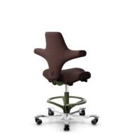 HÅG Capisco 8106 - Sirdal (GU) - Laine - SRD480 - Chestnut - Moss Grey - 200 mm (hauteur d’assise 46–64 cm) - Roues souples pour sols durs thumbnail
