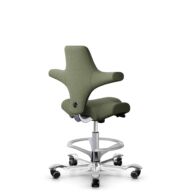 HÅG Capisco 8106 - Sirdal (GU) - Wol - SRD960 - Green - Framekleur - Zilver - Gasveer - 200 mm (Zithoogte 46-64cm) - Vloercontact - Zachte wielen t.b.v. harde vloeren - Voetenring - Ja, in framekleur - Voetster - Ja, voetster in gepolijst aluminium thumbnail