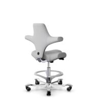 HÅG Capisco 8106 - Steelcut Trio 3 (Kvadrat) - Laine / Polyamide - STT133 - Light grey - Argent - 200 mm (hauteur d’assise 46–64 cm) - Roues souples pour sols durs thumbnail