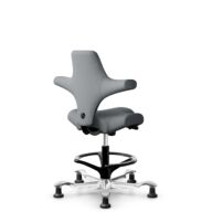 HÅG Capisco 8106 - Steelcut Trio 3 (Kvadrat) - Wol / Polyamide - STT153 - Grey - Framekleur - Zwart - Gasveer - 200 mm (Zithoogte 46-64cm) - Vloercontact - Glijdoppen - Voetenring - Ja, in framekleur - Voetster - Ja, voetster in gepolijst aluminium thumbnail