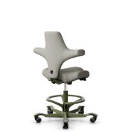 HÅG Capisco 8106 - Steelcut Trio 3 (Kvadrat) - Wolle / Polyamid - STT253 - Beige-grey - Moss Grey - 265 mm (Sitzhöhe 53-79cm) - Harte Rollen für weiche Böden thumbnail