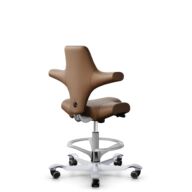 HÅG Capisco 8106 - Paloma Soft (Wollsdorf) - Semi-Anilinleder - PL05429 Cognac - Silber - 200 mm (Sitzhöhe 46-64cm) - Weiche Rollen für harte Böden thumbnail