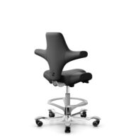 HÅG Capisco 8106 - Paloma Soft (Wollsdorf) - Semi-Anilinleder - PL56100 Black - Silber - 200 mm (Sitzhöhe 46-64cm) - Harte Rollen für weiche Böden thumbnail
