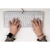 UltraBoard 960 V2 Kompakttastatur – DE QWERTZ – Kabelgebunden thumbnail
