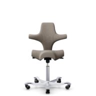 HÅG Capisco 8106 - Select (Gabriel) - Laine / Polyamide - SC60129 - Beige - Argent - 265 mm (hauteur d’assise 53–79 cm) - Roues souples pour sols durs thumbnail
