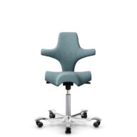 HÅG Capisco 8106 - Select (Gabriel) - Laine / Polyamide - SC67098 - Glacier blue - Argent - 265 mm (hauteur d’assise 53–79 cm) - Roues dures pour sols souples thumbnail