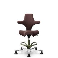 HÅG Capisco 8106 - Select (Gabriel) - Wol / Polyamide - SC61186 - Chestnut - Framekleur - Moss Grey - Gasveer - 265 mm (Zithoogte 53-79cm) - Vloercontact - Glijdoppen - Voetenring - Ja, in framekleur - Voetster - Ja, voetster in gepolijst aluminium thumbnail