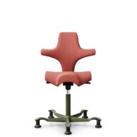 HÅG Capisco 8106 - Oceanic (Camira) - Polyester recyclé - OCI012 - Orange-red - Moss Grey - 200 mm (hauteur d’assise 46–64 cm) - Patins thumbnail
