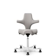 HÅG Capisco 8106 - Oceanic (Camira) - Gerecycled Polyester - OCI014 - Light beige - Framekleur - Wit - Gasveer - 200 mm (Zithoogte 46-64cm) - Vloercontact - Glijdoppen - Voetenring - Nee, geen voetenring - Voetster - Nee, voetster in framekleur thumbnail