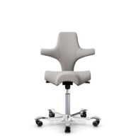 HÅG Capisco 8106 - Oceanic (Camira) - Recyceltes Polyesters - OCI014 - Light beige - Silber - 150mm (Sitzhöhe 40-55cm) - Weiche Rollen für harte Böden thumbnail